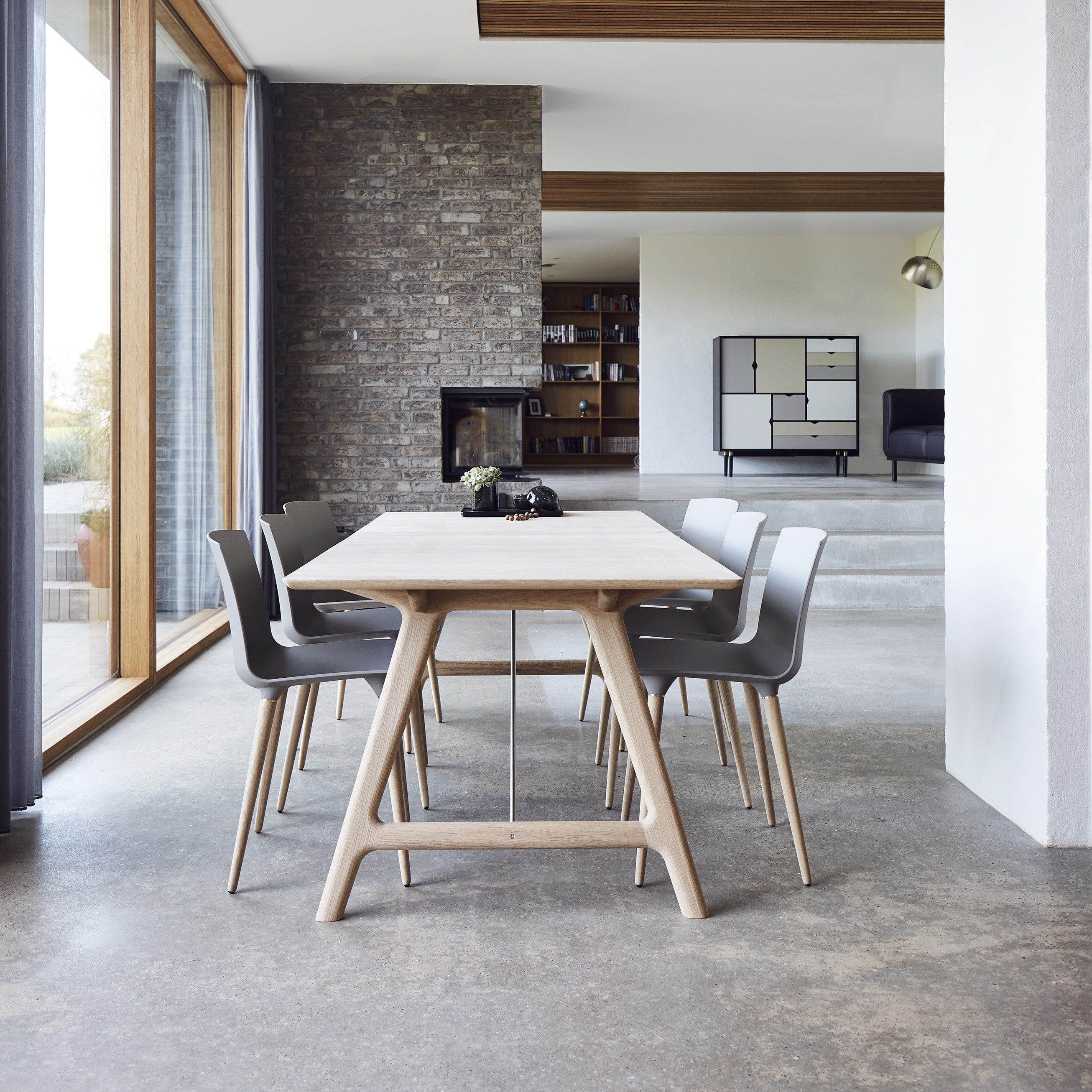 T7 Table